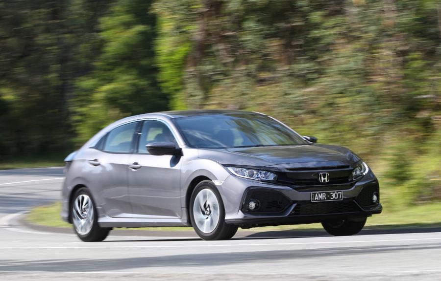  Honda Civic VTi-S Hatchback 2017 года  (AU) (фото 12 из 19)